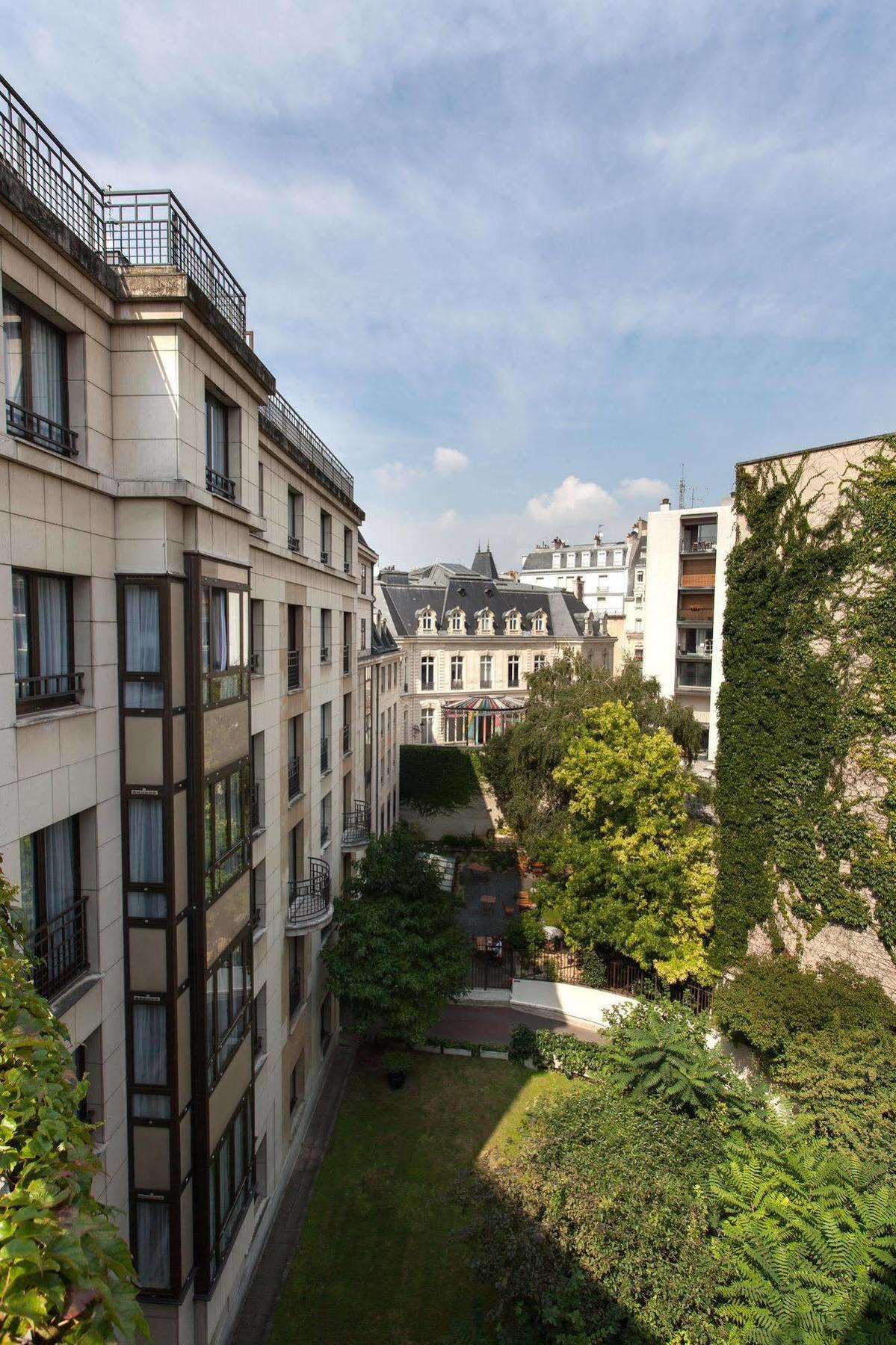 La Residence Du Roy Paris Champs Elysees Exterior photo